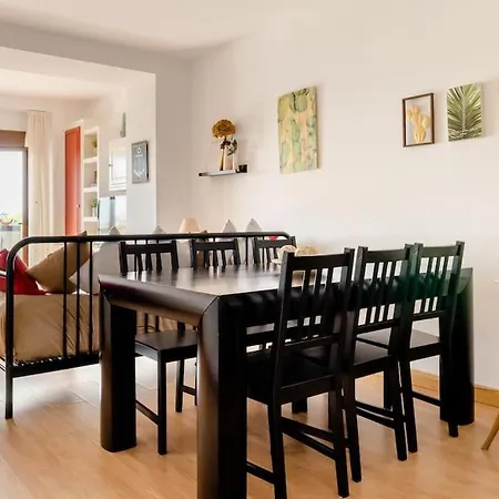 Apartment Casa De Flores - Con Jardin Privado Frente A La Playa De Comillas