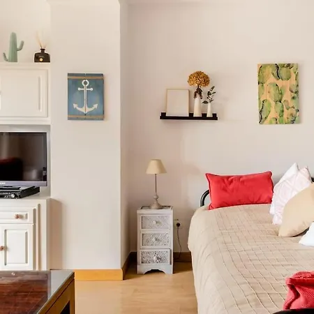 Casa De Flores - Con Jardin Privado Frente A La Playa De *