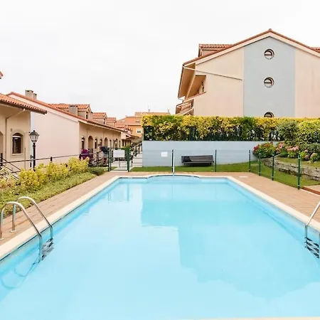 Casa De Flores - Con Jardin Privado Frente A La Playa De Apartment Comillas