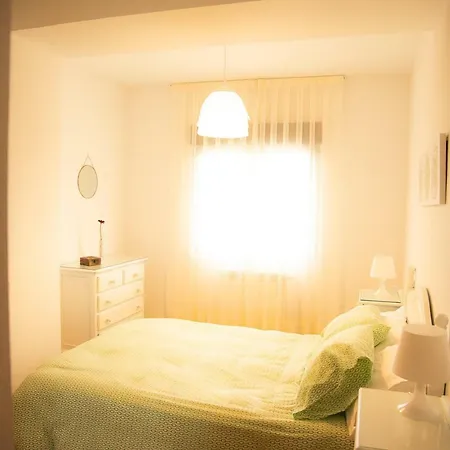 Casa De Flores - Con Jardin Privado Frente A La Playa De Apartmán Comillas