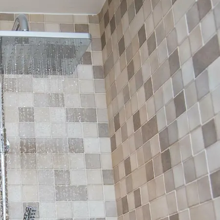 Casa De Flores - Con Jardin Privado Frente A La Playa De Apartment