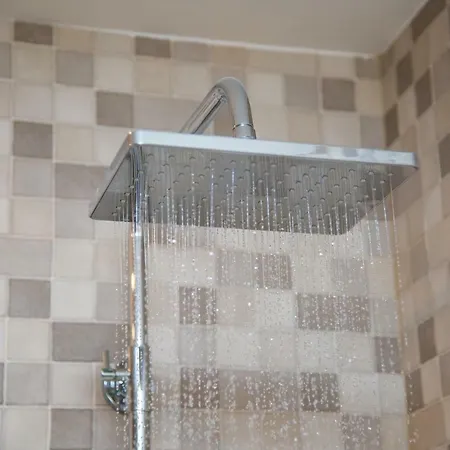 Casa De Flores - Con Jardin Privado Frente A La Playa De Apartmán Comillas