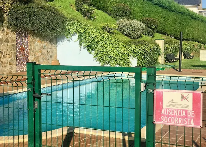 Casa De Flores - Con Jardin Privado Frente A La Playa De Apartment Comillas