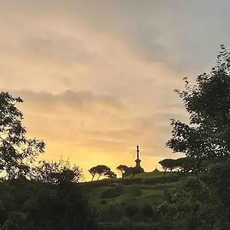 Casa De Flores - Con Jardin Privado Frente A La Playa De Apartment Comillas